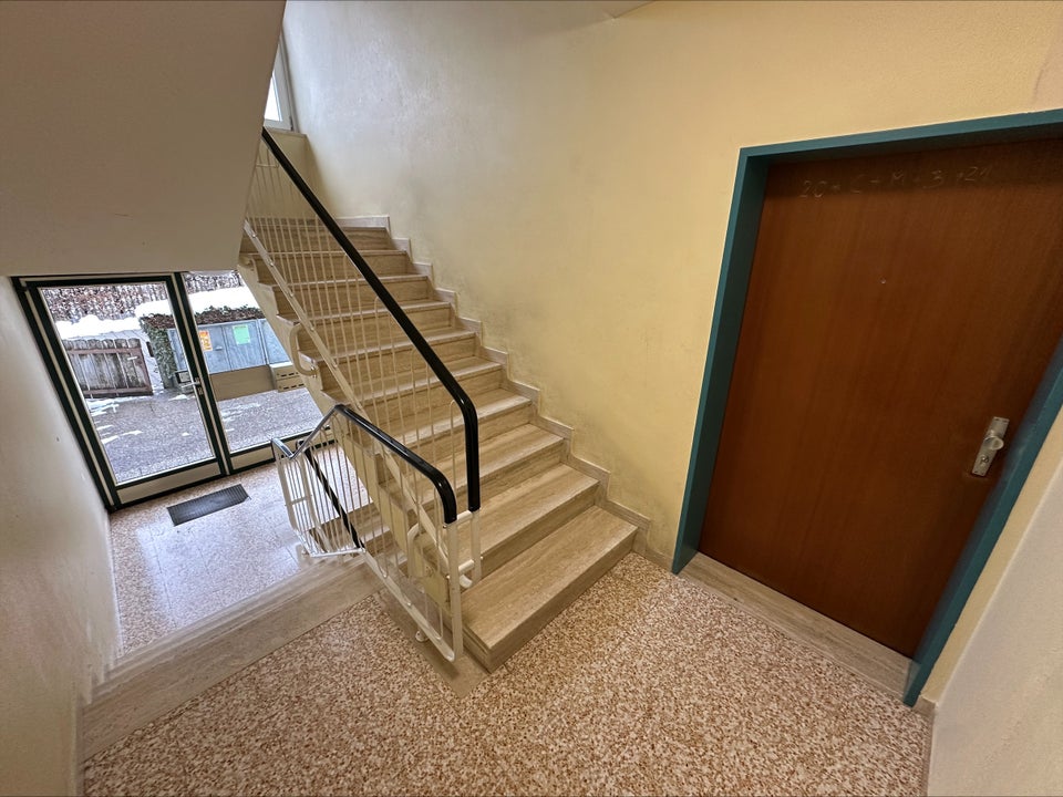 Traumhafter Ausblick vom Balkon! 2-Zimmer-Wohnung - Zentral aber ruhig - Foto 4