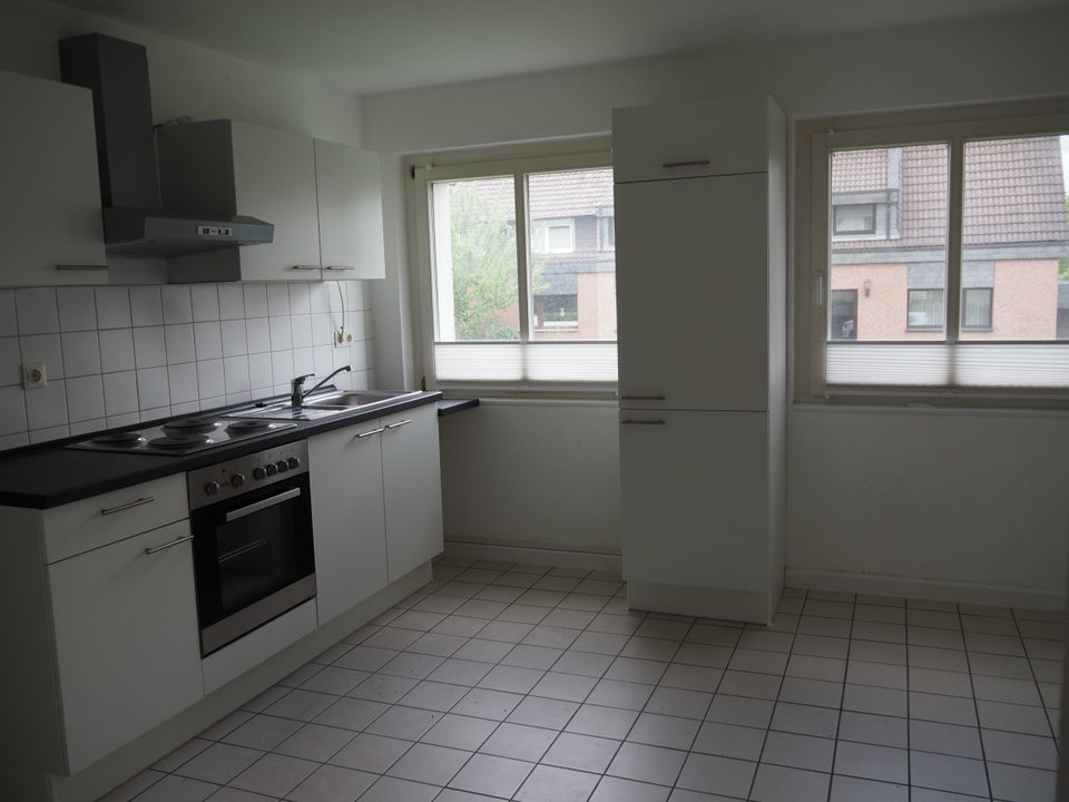 AC-West (Hörn/Königshügel/Melaten): Schöne -Whg., ruhige zentrumsnahe Lage im Grünen Nähe RWTH - Photo 1