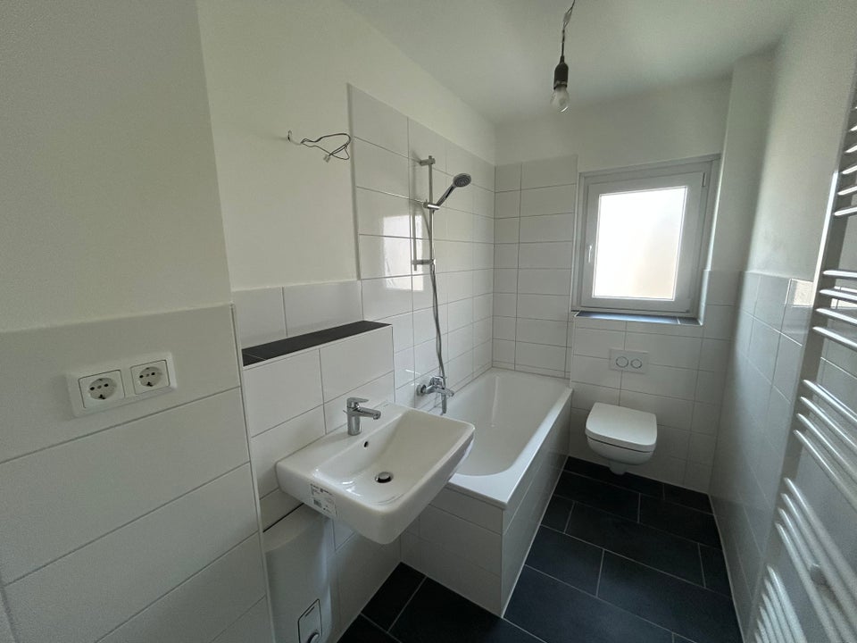 Passend für viele- besuchen Sie unsere Immobilie! - Photo 3