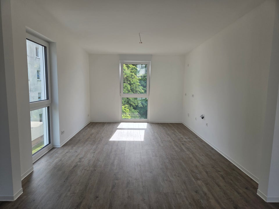 Erstbezug nach Neubau-helle 3-Zimmer-Wohnung! - Photo 5