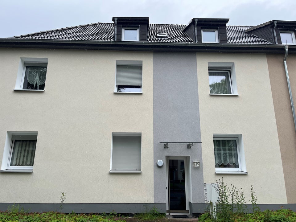 Auf gute Nachbarschaft: renovierte, ansprechende 2-Zimmer-Wohnung - Photo 4