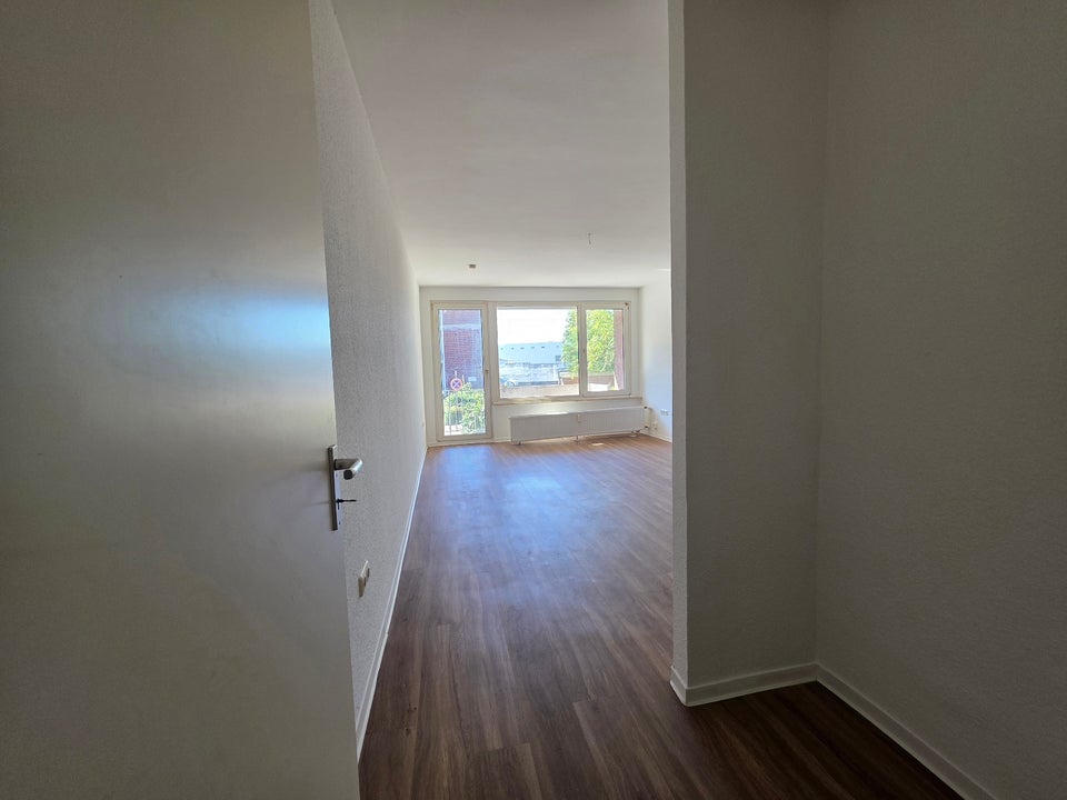 Neue Wohnung, neues Glück! Individuelle 1-Zi.-Single-Wohnung - Foto 1