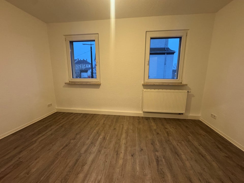 Endlich Zuhause: Einfamilienhaus in attraktiver Lage - Foto 3