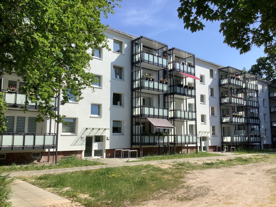 Lichtdurchflutete 3-Zimmer-Wohnung mit Traumbalkon - Foto 2