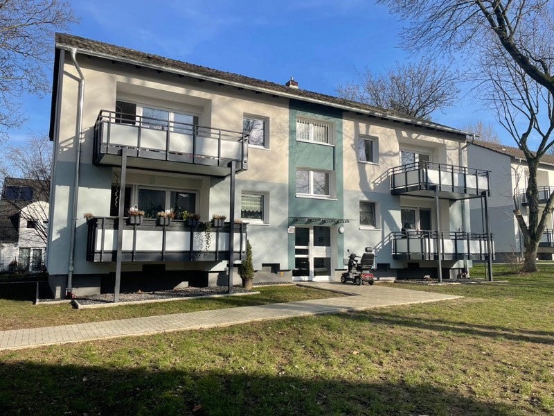 Stilvoll renovierte Wohnung: einladendes Traum-Zuhause mit 3,5 Zimmern in neuem Glanz! - Foto 1