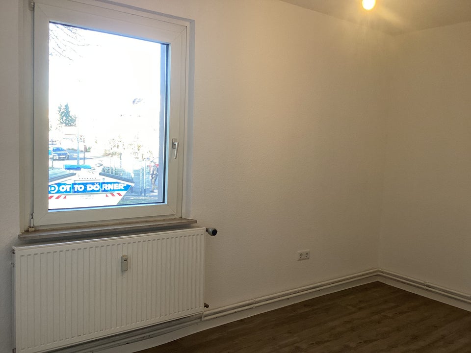 BARSINGHAUSEN NAHE DEISTER: renovierte 3-Zimmer-Wohnung ca. 60 m² sofort verfügbar - Photo 5