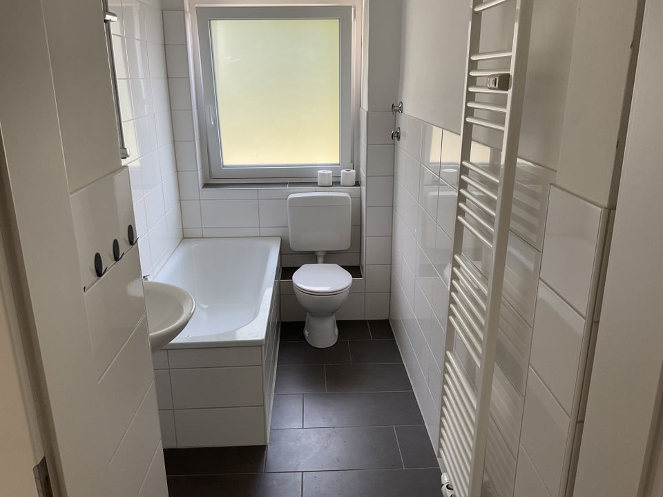 Nimm mich! Günstige 3-Zimmer-Wohnung - Photo 1