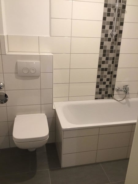 Moderne 3-Zimmer-Wohnung mit Balkon - Foto 1