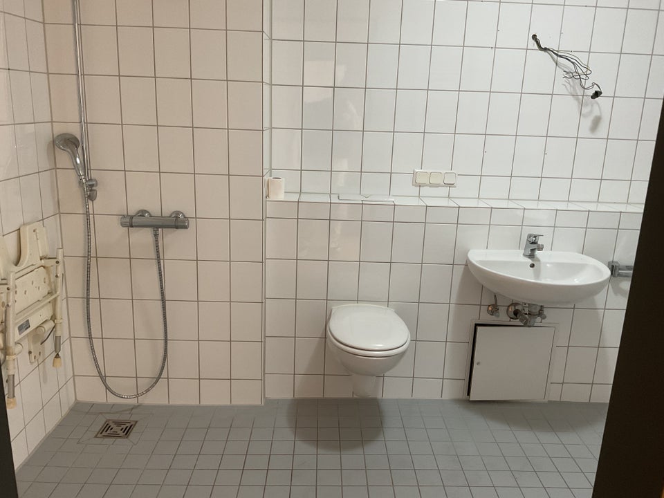 Seniorenwohnung 60+ Gepflegte 2-Zimmer-Wohnung mit Terrasse in gepflegter Anlage - Foto 3