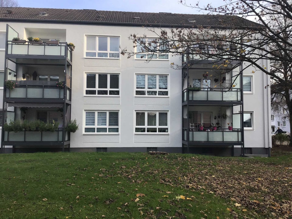 Nette Nachmieter für eine bezugsfertige 3-Zimmer-Wohnung mit großem Balkon gesucht! - Foto 4
