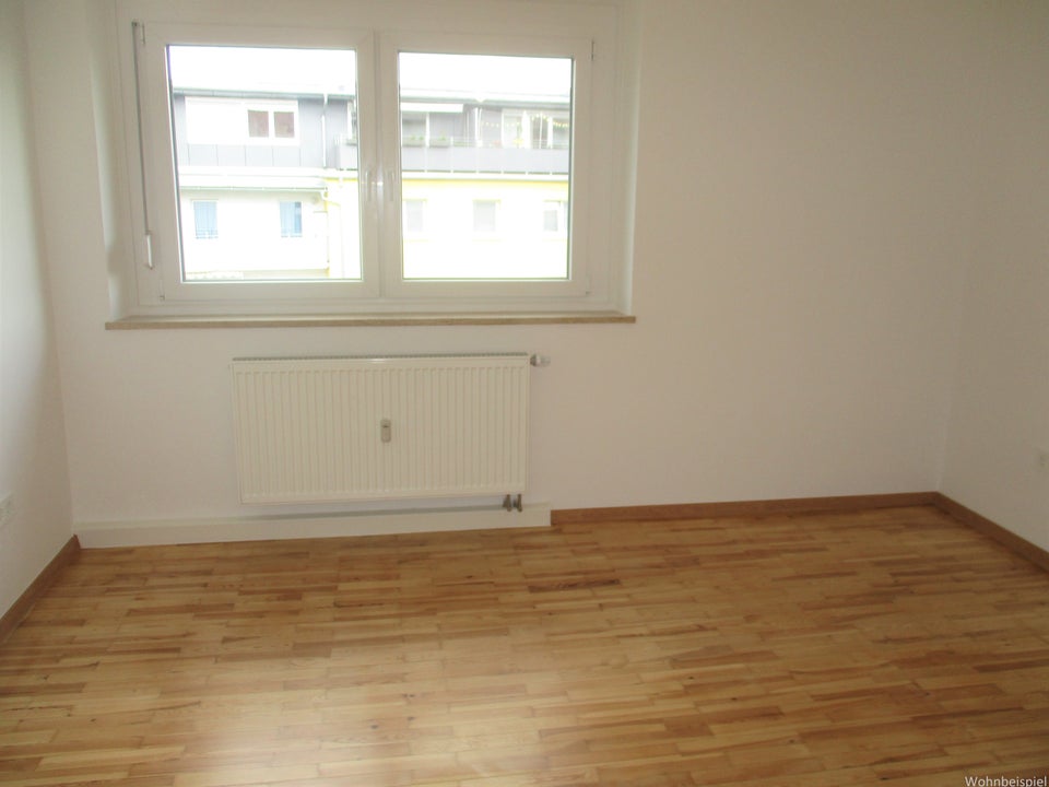 Da kommt man gern Heim! Renovierte 2-Zimmer-Wohnung in toller Lage! - Foto 1