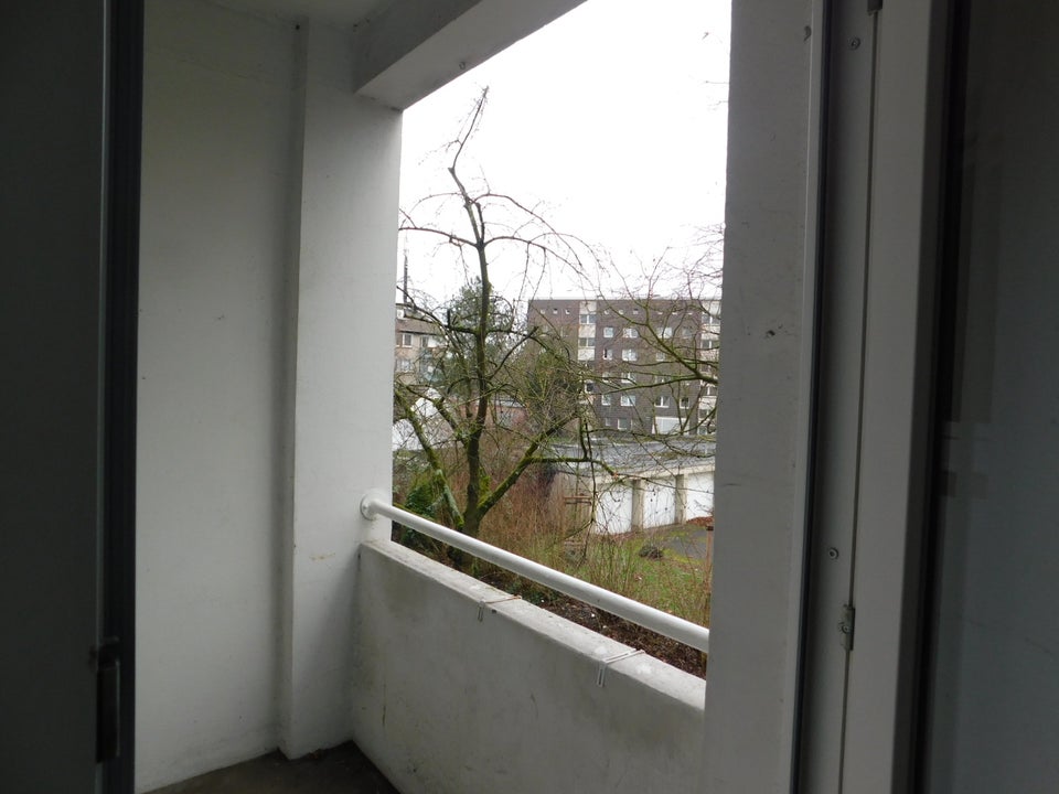 2,5-Zimmer-Wohnung mit Loggia - Photo 2