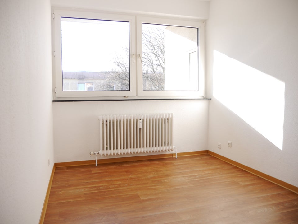 Schöne 3-Zimmer-Wohnung mit Balkon in Hanau-Großauheim zu vermieten!! - Foto 4