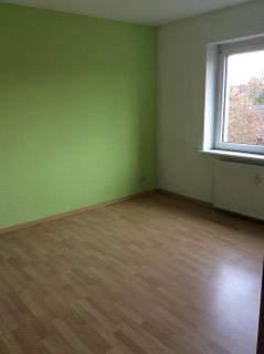 Wir bieten eine bezugsfertige 2-Zimmer-Wohnung in zentraler Stadtlage - Photo 2