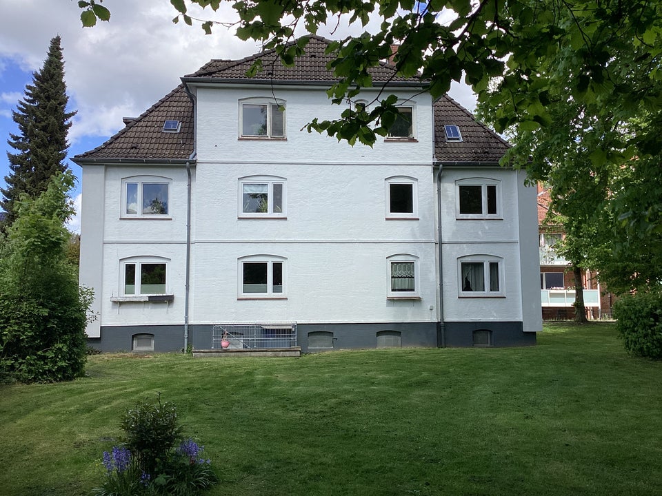 Umzug gefällig? Individuelle 2-Zi.-Wohnung, sofort anmietbar! - Photo 1