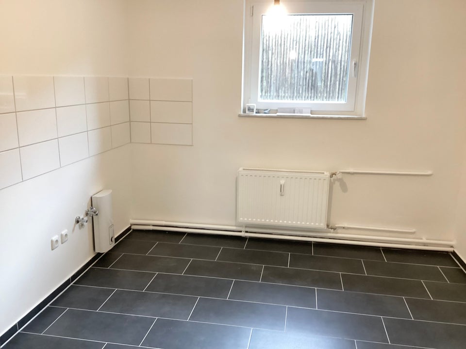Das Glück hat ein Zuhause - Interessante 3-Zimmer-Souterrain-Wohnung - Foto 1