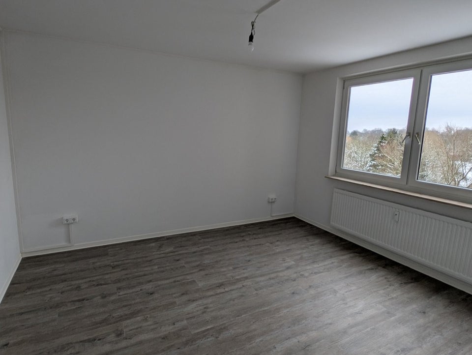 Geräumige 4 Zi.Whg. mit Aufzug in Kiel ab Mai 2026 - Foto 4