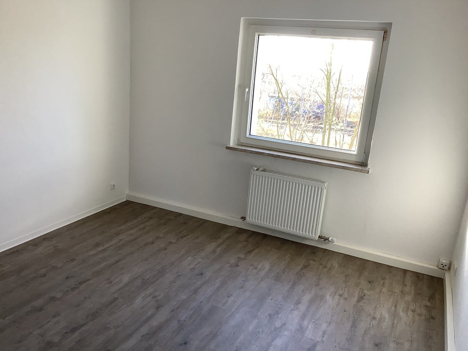 Helle Zweizimmerwohnung mit Blick ins Grüne - Foto 4