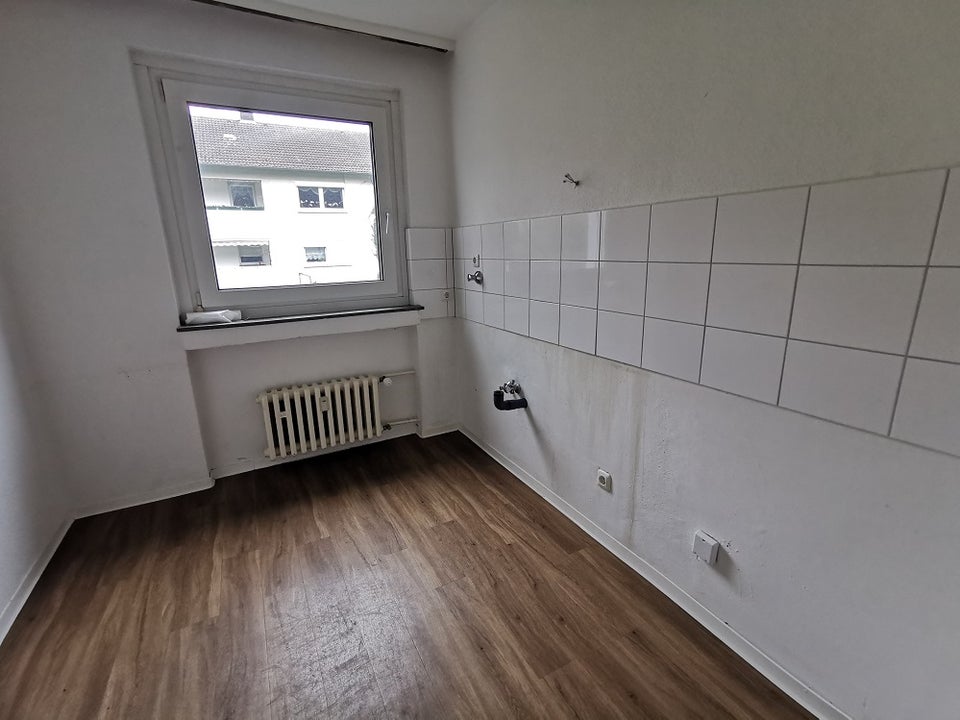Ihr neues Glück - charmante 3-Zi.-Whg. mit Balkon - Photo 4