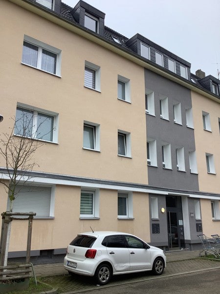 2,5-Zimmer Wohnung mit Loggia, voll renoviert! - Photo 3