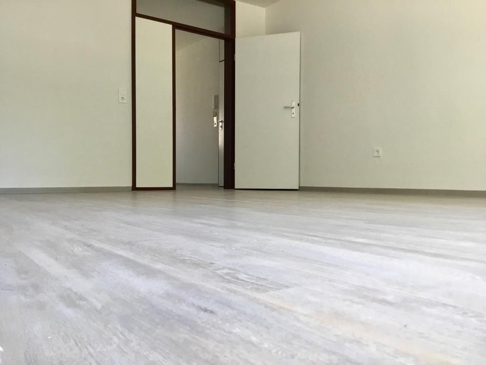 4-Zimmer-Wohnung frisch tapeziert - Foto 5