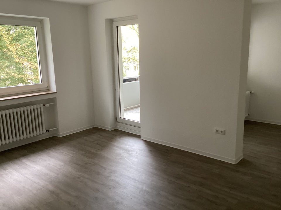 Alles Neu! Interessante 4,5 -Zimmer-Wohnung - Foto 1