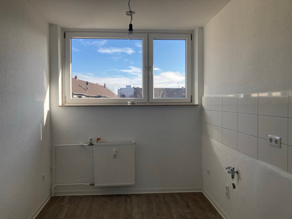 Ziehen Sie ein und richten sich alles gemütlich ein! - Foto 2