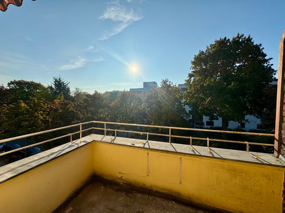 Frisch sanierte 2-Zimmer-Wohnung mit Balkon in ruhiger Lage - Foto 3