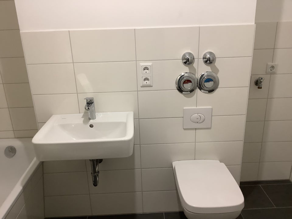 Tolle Wohnung - besichtigen lohnt sich!! - Foto 1