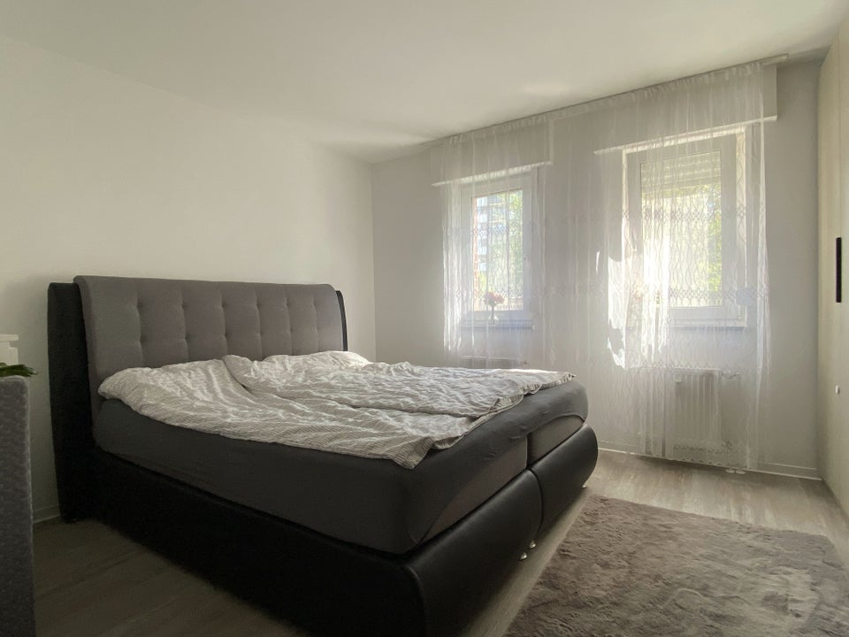 Zuhause fühlen: 3-Zimmer-Wohnung im Erdgeschoss mit Garten - Foto 2