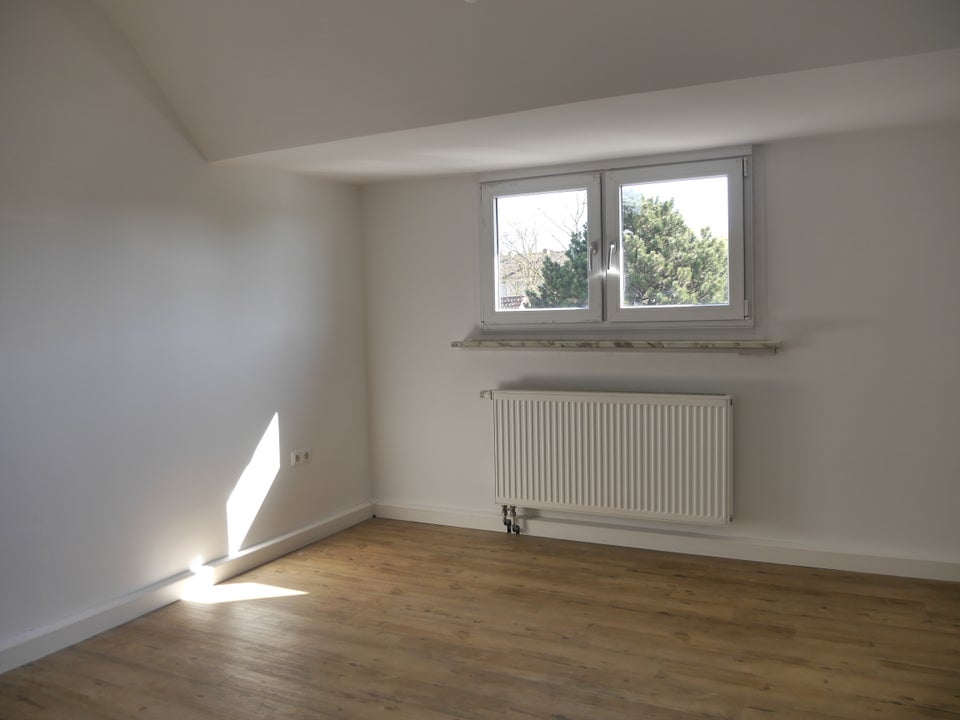 Schöne 3-Zimmer-Wohnung mit Tageslichtbad in Offenbach zu vermieten - Foto 3