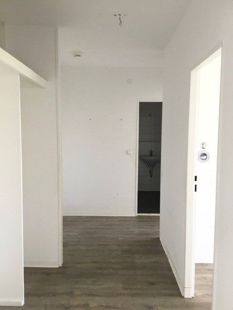 schöne 2-Zimmer-Wohnung mit Balkon - Foto 3