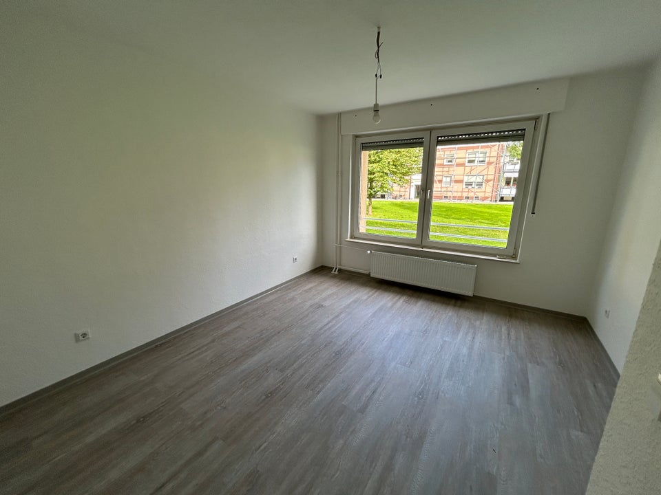 Gut aufgeteilte 3-Zimmer-Wohnung im Erdgeschoss in Dortmund-Brechten - Photo 1