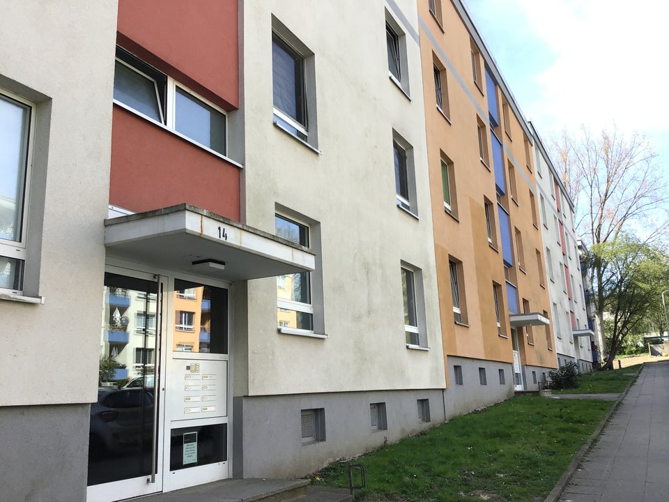 Charmante 3-Raum-Wohnung mit Balkon zur Hofseite! - Photo 5