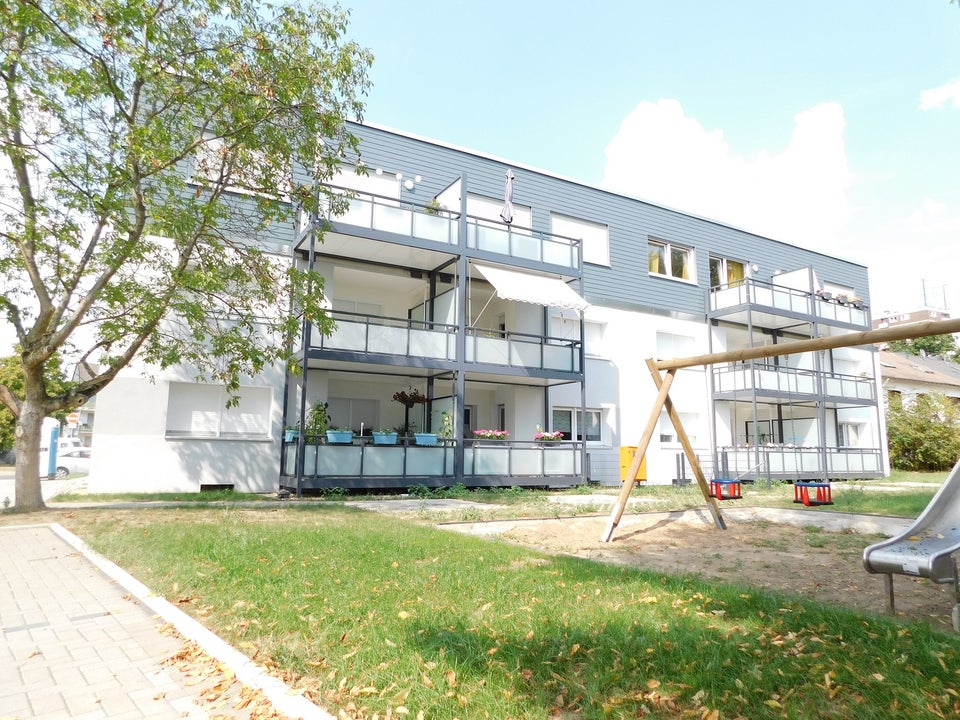 Sonnige 2-Zi.-Whg. mit Balkon und EBK- ab 01.08.2026 frei - Foto 3