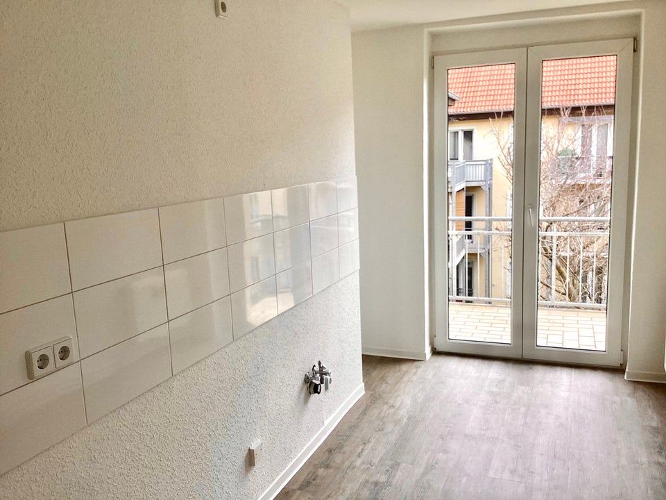 frisch renoviert... - Foto 1