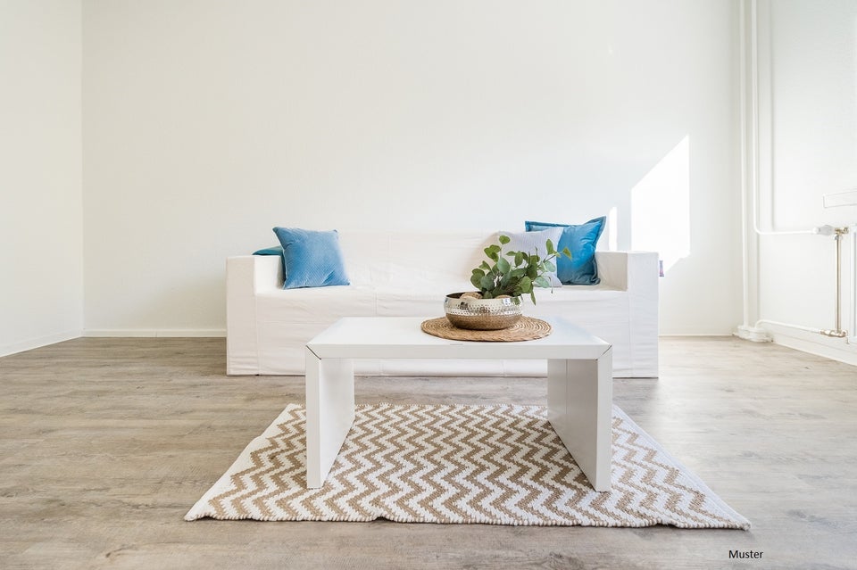 Familienfreundliche 4 Zimmer Wohnung mit Balkon und Einbauküche. - Foto 1