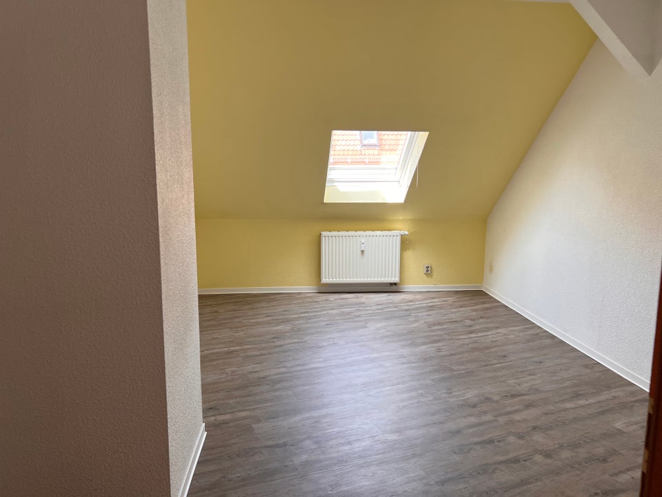 Leipzig Leutzsch- 3 Zimmer Dachgeschoss Wohnung - Photo 5