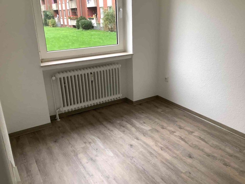 Schöne 3-Zimmer-Wohnung mit Balkon! - Photo 2
