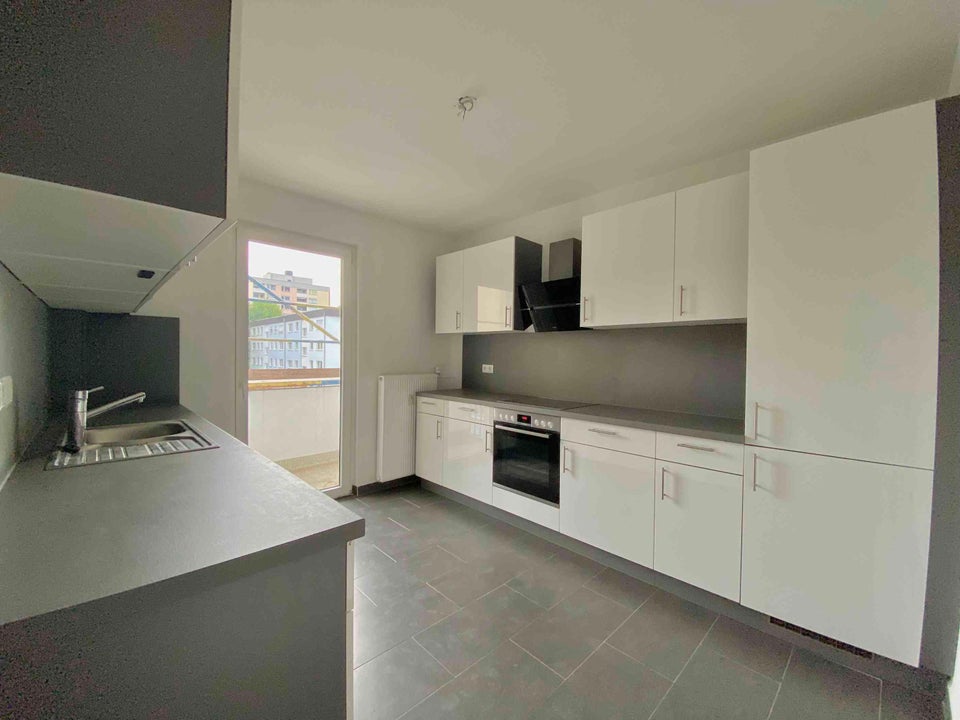 3-Zimmer-Wohnung in Steinbüchel mit großem Balkon! - Photo 3