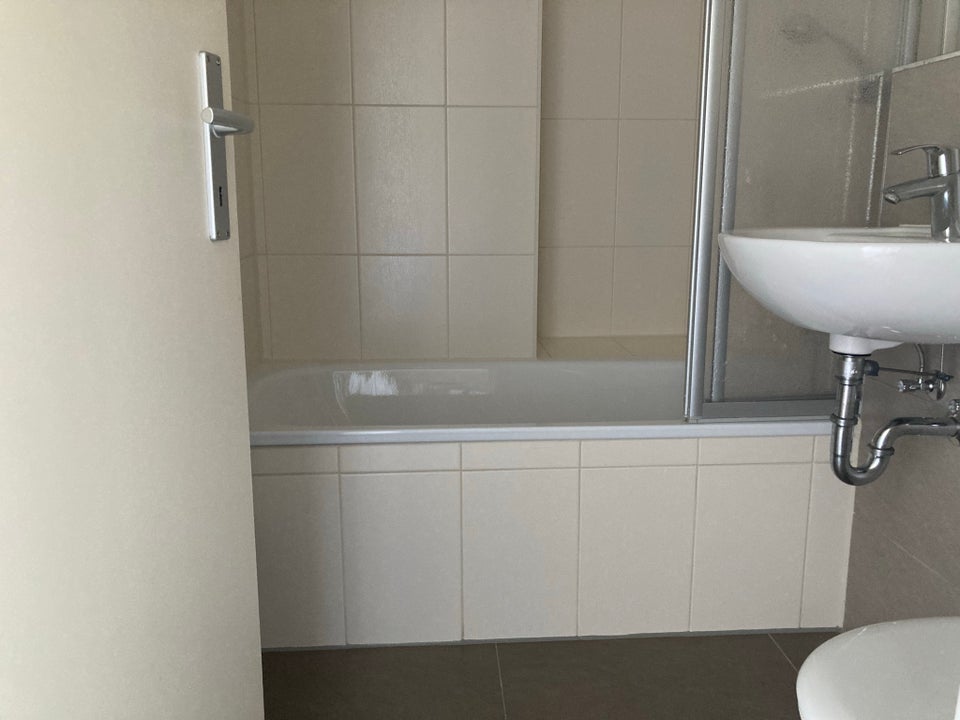 Hier ziehen wir ein, um glücklich zu sein! - Foto 1