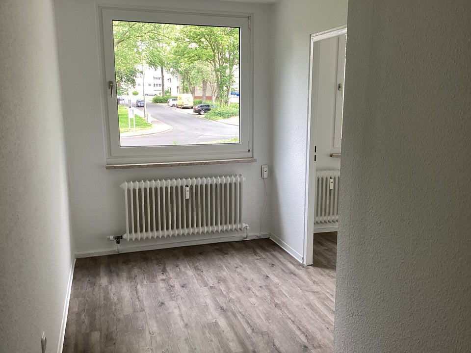 Individuelle 3-Zimmer-Wohnung in grüner Wohnlage - Photo 1
