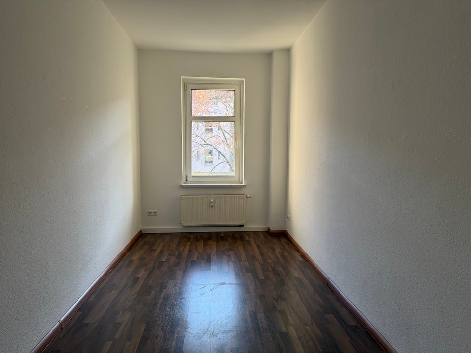 Jetzt einziehen - Balkon - Laminat - Wannenbad - Foto 2