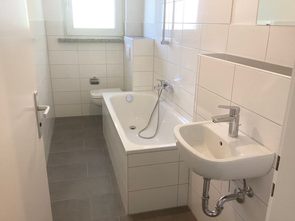 Wo das Leben so spielt - ruhige 3-Zimmer-Wohnung mit Balkon - Foto 3
