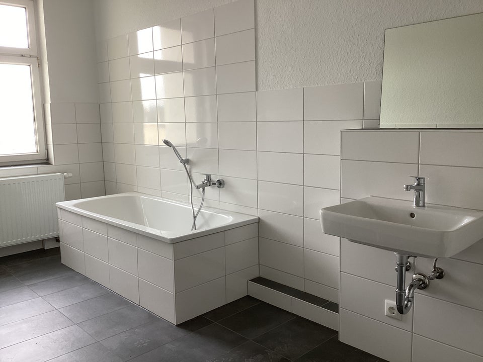 Ihre Zukunft in Ihrer neuen 2-Zimmer-Wohnung! - Photo 2