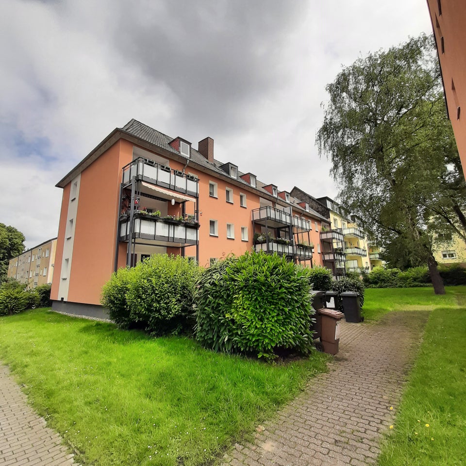 Nette Nachbarn gesucht: 3,5-Zimmer-Wohnung in Stadtlage - Foto 3