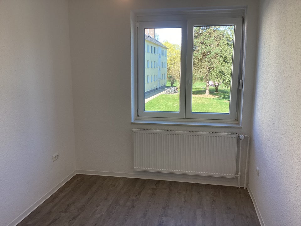 Perfekt für uns: 4-Zimmer-Wohnung in guter Wohnlage - Photo 2
