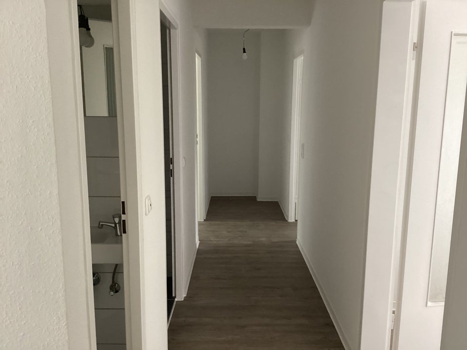 Schöne Wohnung sucht Mieter: ansprechende 3-Zimmer-Wohnung - Photo 4