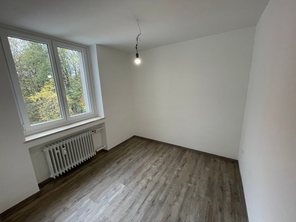 Mit Balkon! Familienfreundliche 4-Zi.-Wohnung - Foto 2