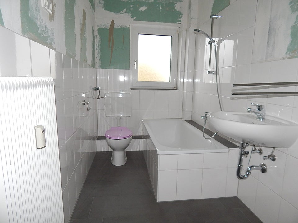 Nähe City - günstig geschnittene 3-Zimmer-Wohnung - Photo 2